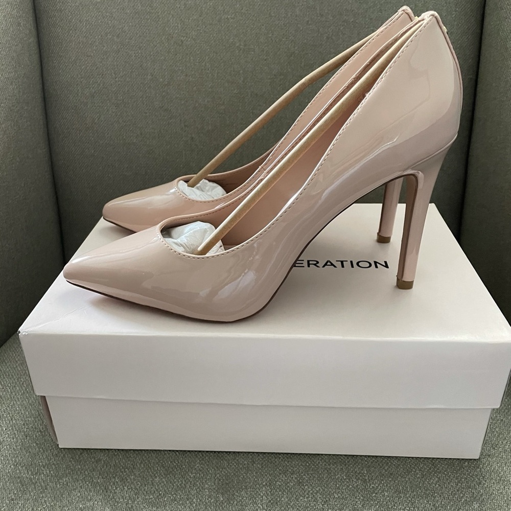 BCBG Heidi Patent Pump